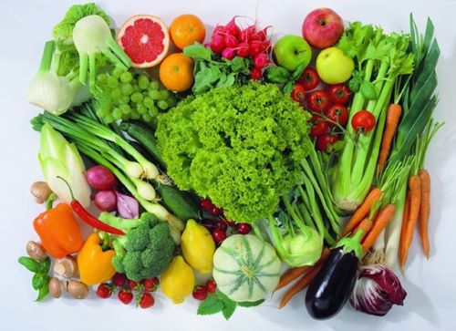 Ray xanh và hoa quả tươi có nhiều lợi ích trong chế độ ăn kiêng cho người đau dạ dày